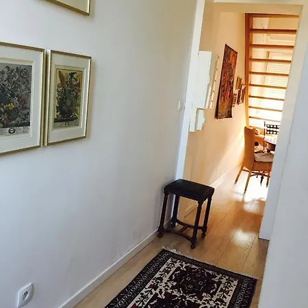 La Romanee Apartment