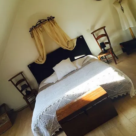 La Romanee Apartment Sallaumines